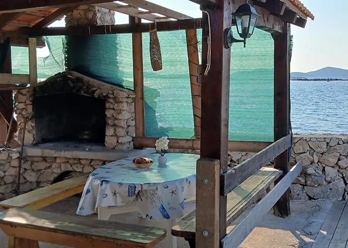 Secluded Fisherman's Cove Zizanj, Pasman - 25241