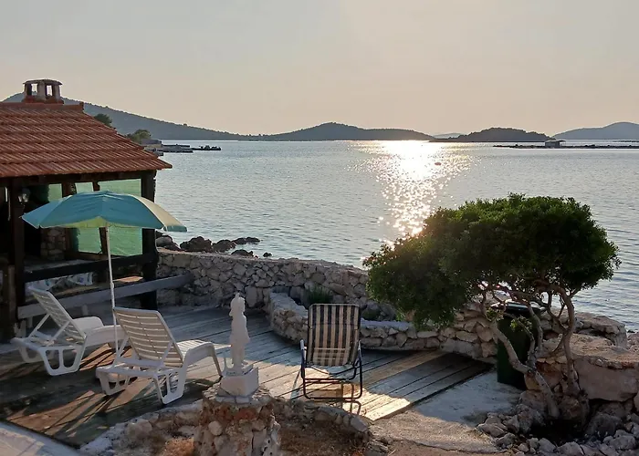 Secluded Fisherman's Cove Zizanj, Pasman - 25241 트콘